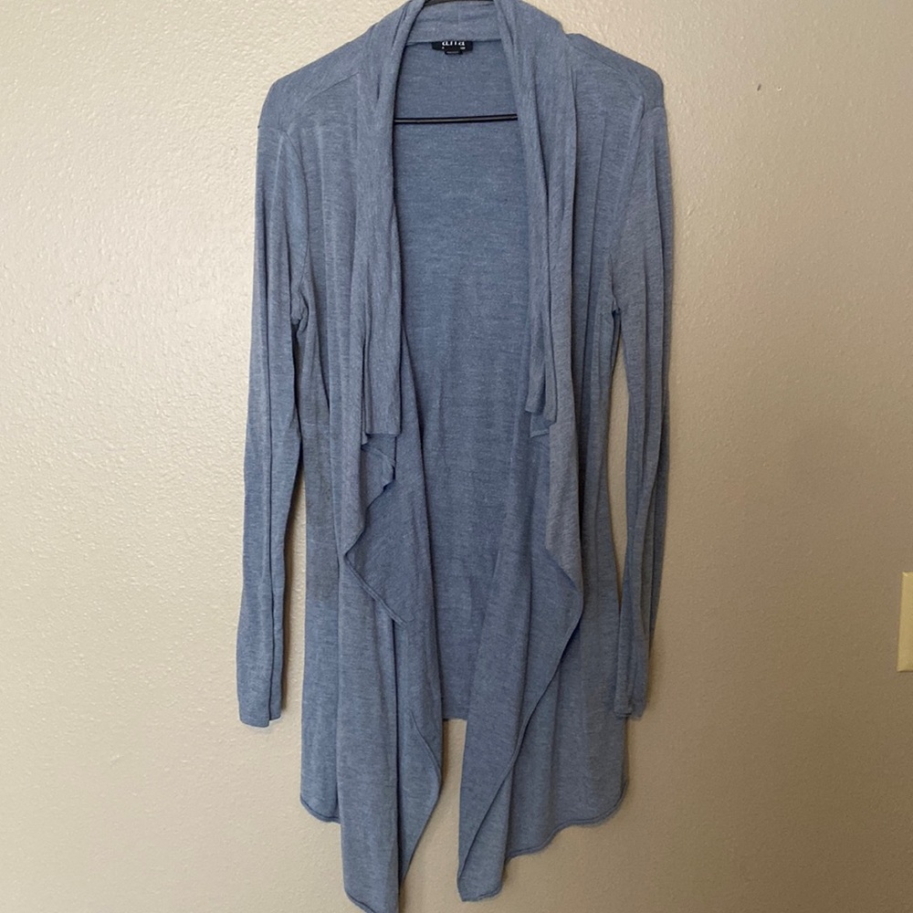 5/$20❤️ Fly away cardigan